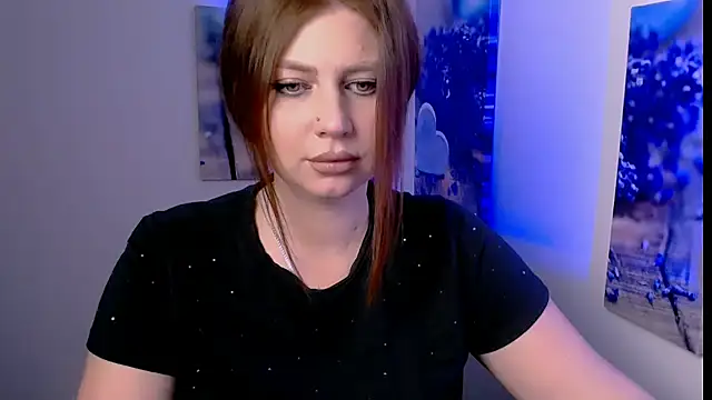 Lizzy Love online show from February 11, 1:27 pm