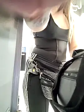 Snapshot of cindy_love2 chatting on March 3, 5:08 pm cindy love2 online show from March 3, 5:08 pm