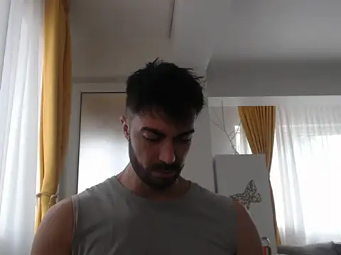 Snapshot of GoldenMark chatting on October 1, 12:00 pm GoldenMark online show from October 1, 12:00 pm