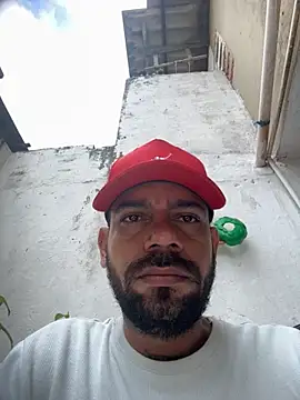 Snapshot of rich0431 chatting on November 9, 7:34 pm rich0431 online show from November 9, 7:34 pm