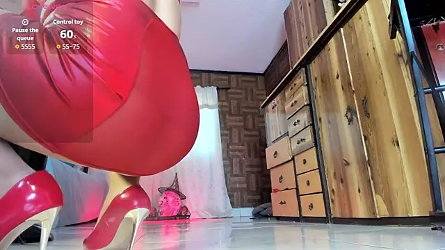 Cristina Vanegas631 online show from October 31, 9:38 pm