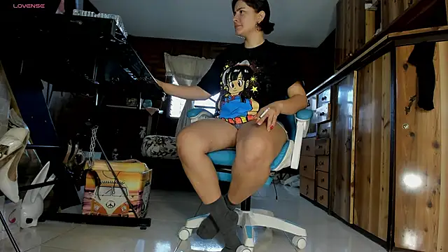 Snapshot of Cristina_Vanegas631 chatting on March 12, 10:16 pm Cristina Vanegas631 online show from March 12, 10:16 pm