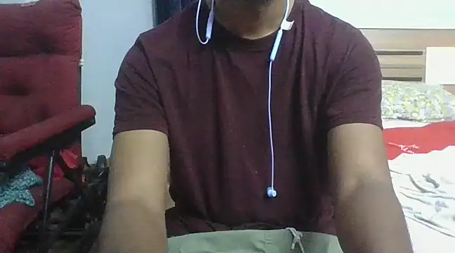 Snapshot of IndianEurope chatting on January 7, 6:56 pm IndianEurope online show from January 7, 6:56 pm