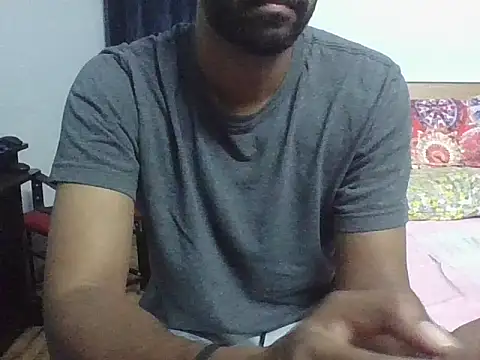 Snapshot of IndianEurope chatting on October 7, 6:49 pm IndianEurope online show from October 7, 6:49 pm