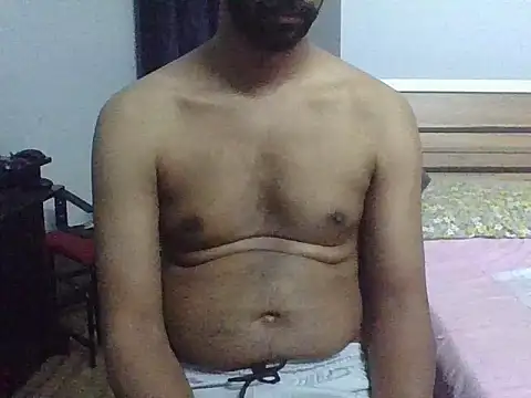 Snapshot of IndianEurope chatting on October 9, 6:39 pm IndianEurope online show from October 9, 6:39 pm