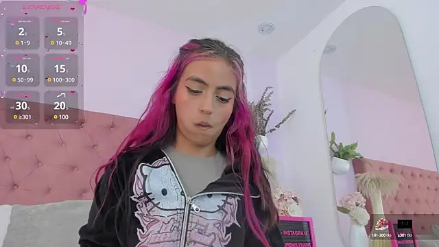 emily bank online show from March 8, 2:12 am