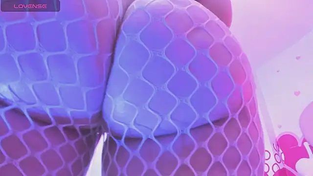 Emelyross  online show from March 23, 6:16 am