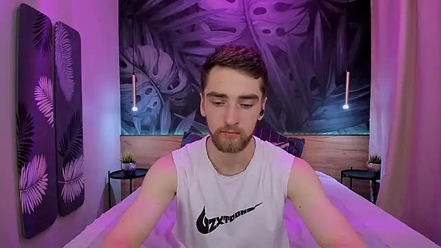 DexterDexx online show from December 3, 2:47 am