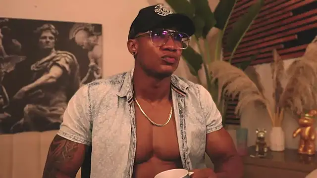 Logan Varela online show from February 15, 12:54 pm