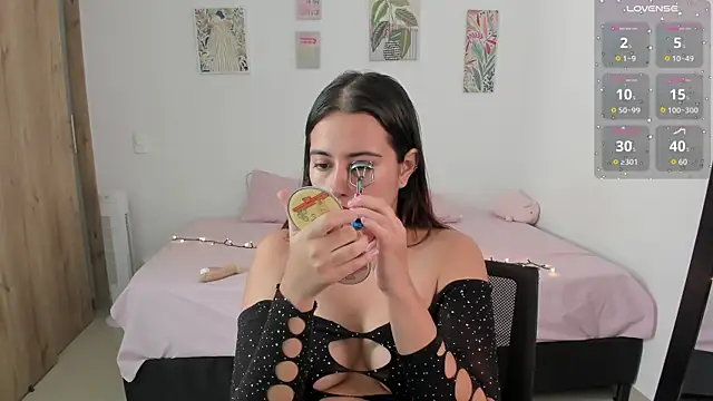 Agatha Vixen online show from January 15, 3:05 pm