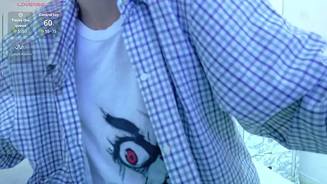 yourcuteneighbourr online show from December 3, 3:03 am