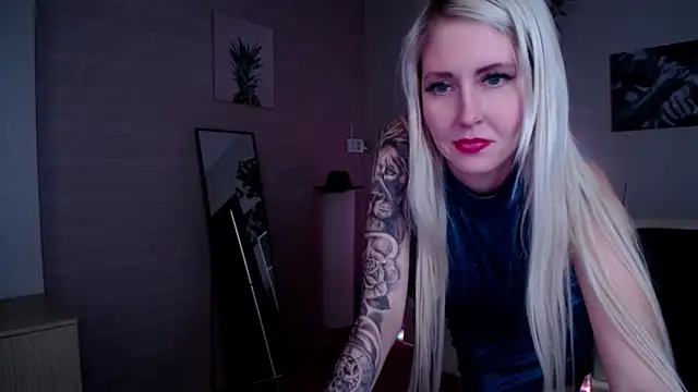 Mermaid N online show from December 9, 4:56 am