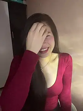 Snapshot of Bae1103 chatting on February 6, 4:54 pm Bae1103 online show from February 6, 4:54 pm