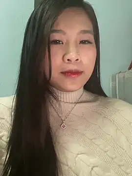Snapshot of Bae1103 chatting on February 13, 4:36 pm Bae1103 online show from February 13, 4:36 pm