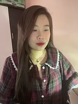 Snapshot of Bae1103 chatting on March 17, 8:06 am Bae1103 online show from March 17, 8:06 am