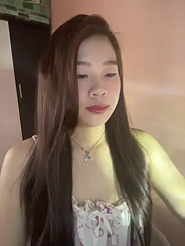 Snapshot of Bae1103 chatting on April 15, 3:35 am Bae1103 online show from April 15, 3:35 am