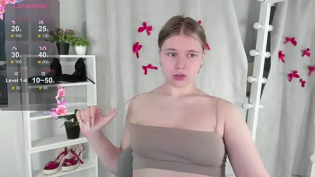 Rebecca Kelly online show from February 25, 9:24 pm