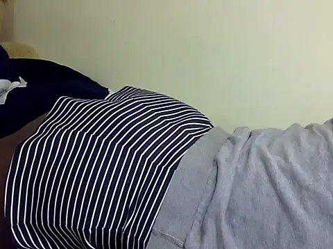 Sexxy slim honey online show from November 11, 4:34 am