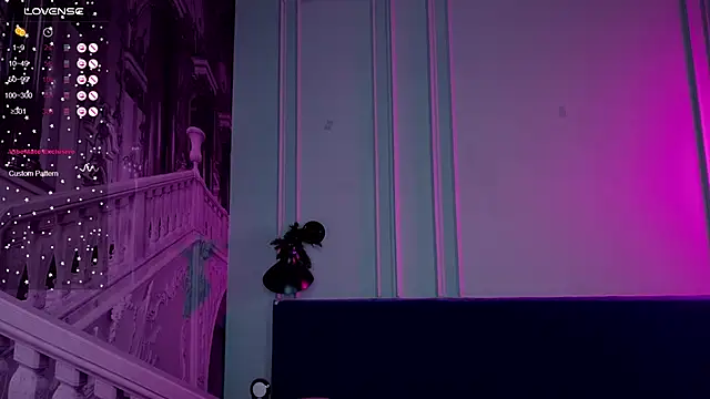 Liv Fay online show from December 25, 4:11 pm