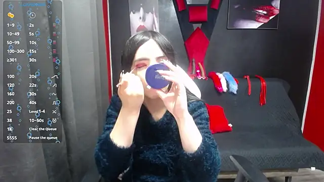 Snapshot of sailor_moon07 chatting on January 25, 3:40 am sailor moon07 online show from January 25, 3:40 am