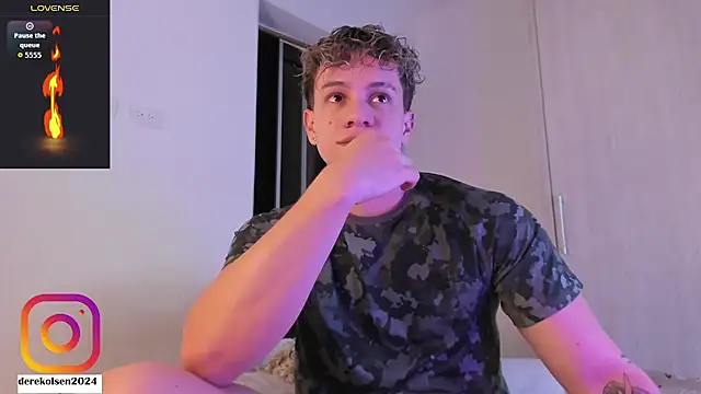 DerekOlsen online show from September 9, 3:06 am