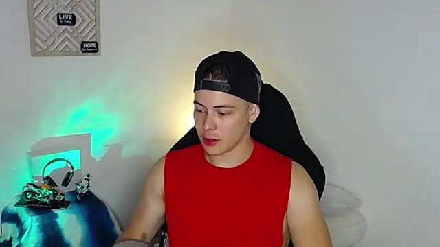 Alan hadid1 online show from January 15, 8:58 pm