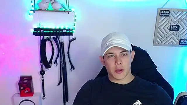 Alan hadid1 online show from January 31, 8:22 pm