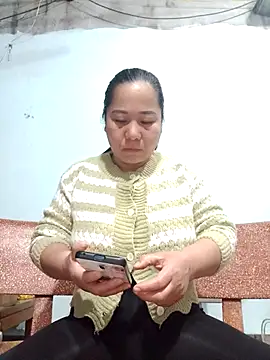 Queen 18200 online show from November 24, 10:20 pm