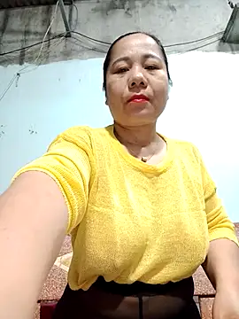 Queen 18200 online show from February 6, 10:24 pm