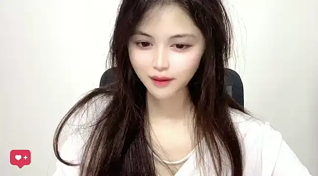 Snapshot of ---MIA--- chatting on January 25, 12:37 pm ---MIA--- online show from January 25, 12:37 pm