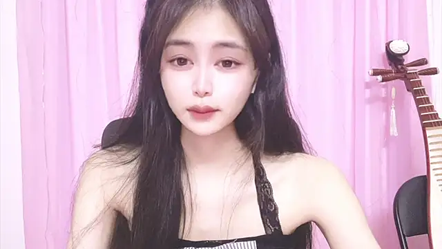 Snapshot of ---MIA--- chatting on October 10, 2:27 pm ---MIA--- online show from October 10, 2:27 pm