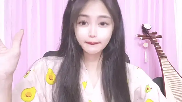 Snapshot of ---MIA--- chatting on October 21, 1:23 pm ---MIA--- online show from October 21, 1:23 pm