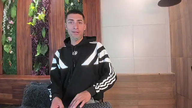 DrakeNeumann online show from September 26, 3:54 am