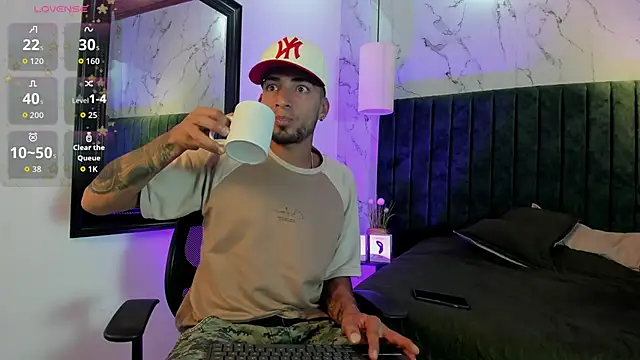 DrakeNeumann online show from February 23, 3:48 am