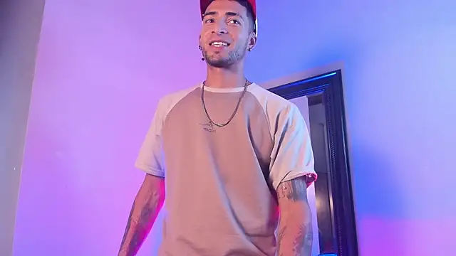 DrakeNeumann online show from March 14, 3:45 am