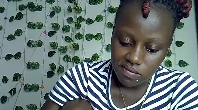 sexybree  online show from February 4, 6:17 pm