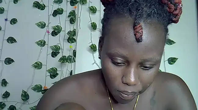 sexybree  online show from February 20, 6:35 pm