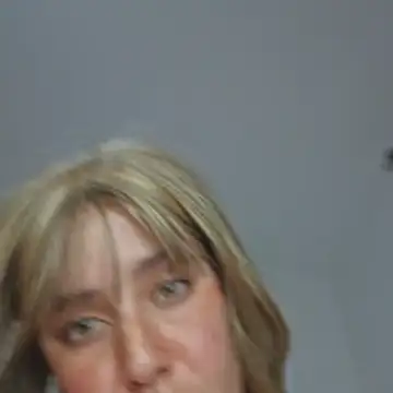 Snapshot of Massa8 chatting on November 17, 11:10 pm Massa8 online show from November 17, 11:10 pm