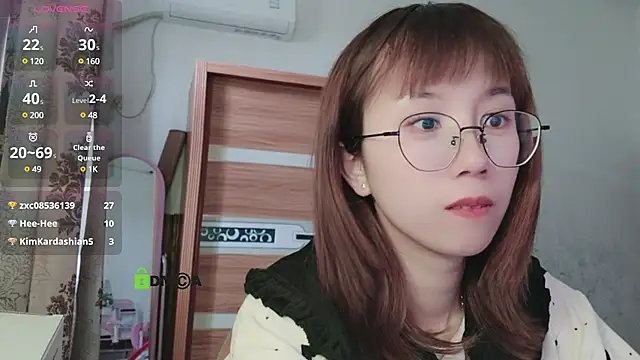 Lili 666 online show from February 23, 6:39 am