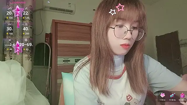 Lili 666 online show from April 12, 3:50 pm