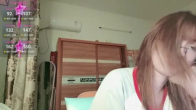 Lili 666 online show from April 13, 6:02 pm