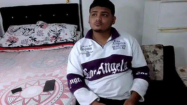 Boycuriousxxx online show from April 2, 10:24 am