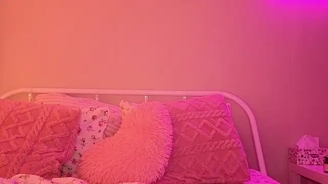 Snapshot of KateVon chatting on November 20, 1:22 pm KateVon online show from November 20, 1:22 pm