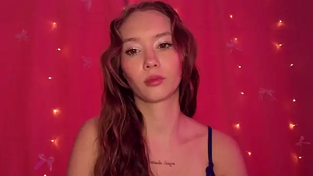 Snapshot of KateVon chatting on February 28, 7:20 am KateVon online show from February 28, 7:20 am