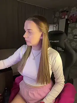 Lexi noah online show from March 3, 9:31 pm