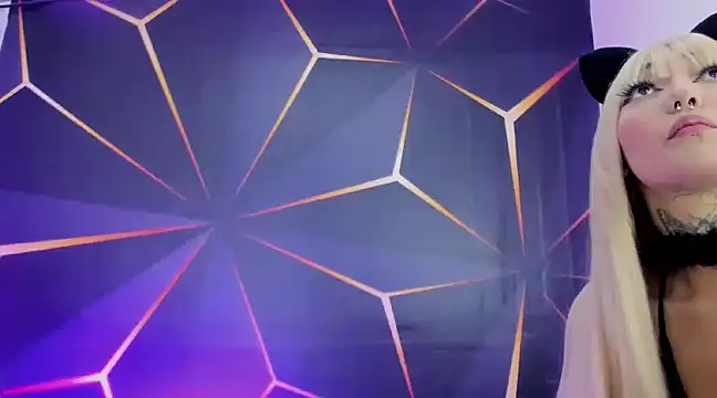 filletatouee online show from January 19, 7:25 am