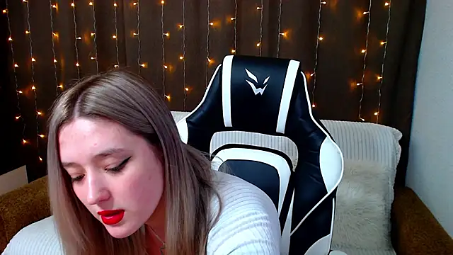 JessRosen online show from January 11, 7:17 am