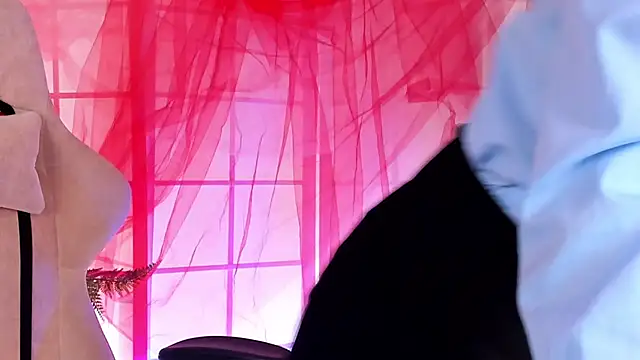 April o Nill online show from November 22, 5:23 pm