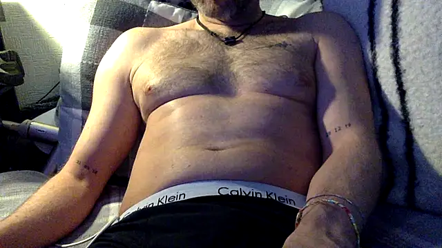 Stardrew123 online show from February 27, 10:21 pm