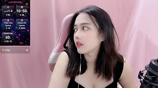 Snapshot of Cat1314 chatting on February 18, 12:06 pm Cat1314 online show from February 18, 12:06 pm